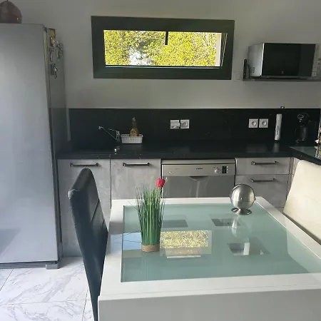 Appartement Dependance Region Bordelaise à Saint-Loubès Extérieur photo
